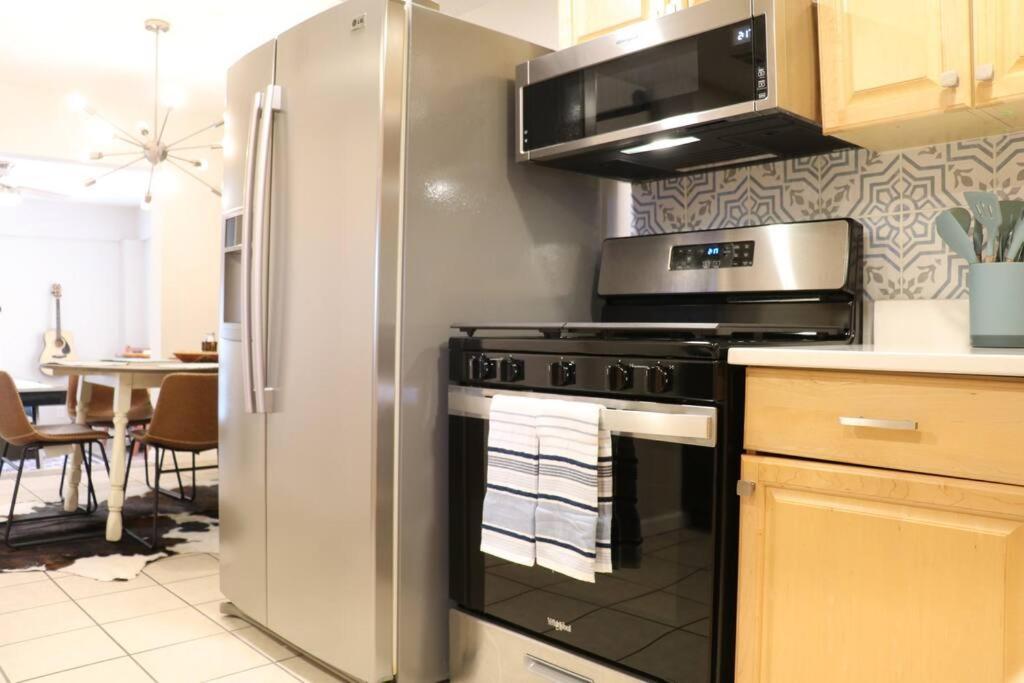 Cowboy Den-Hot Tub-Game Room-Pet Friendly-No Pet Fees! Albuquerque Luaran gambar