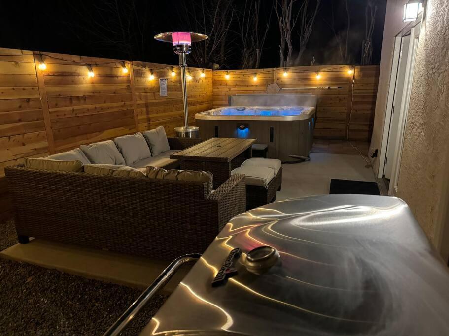 Cowboy Den-Hot Tub-Game Room-Pet Friendly-No Pet Fees! Albuquerque Luaran gambar