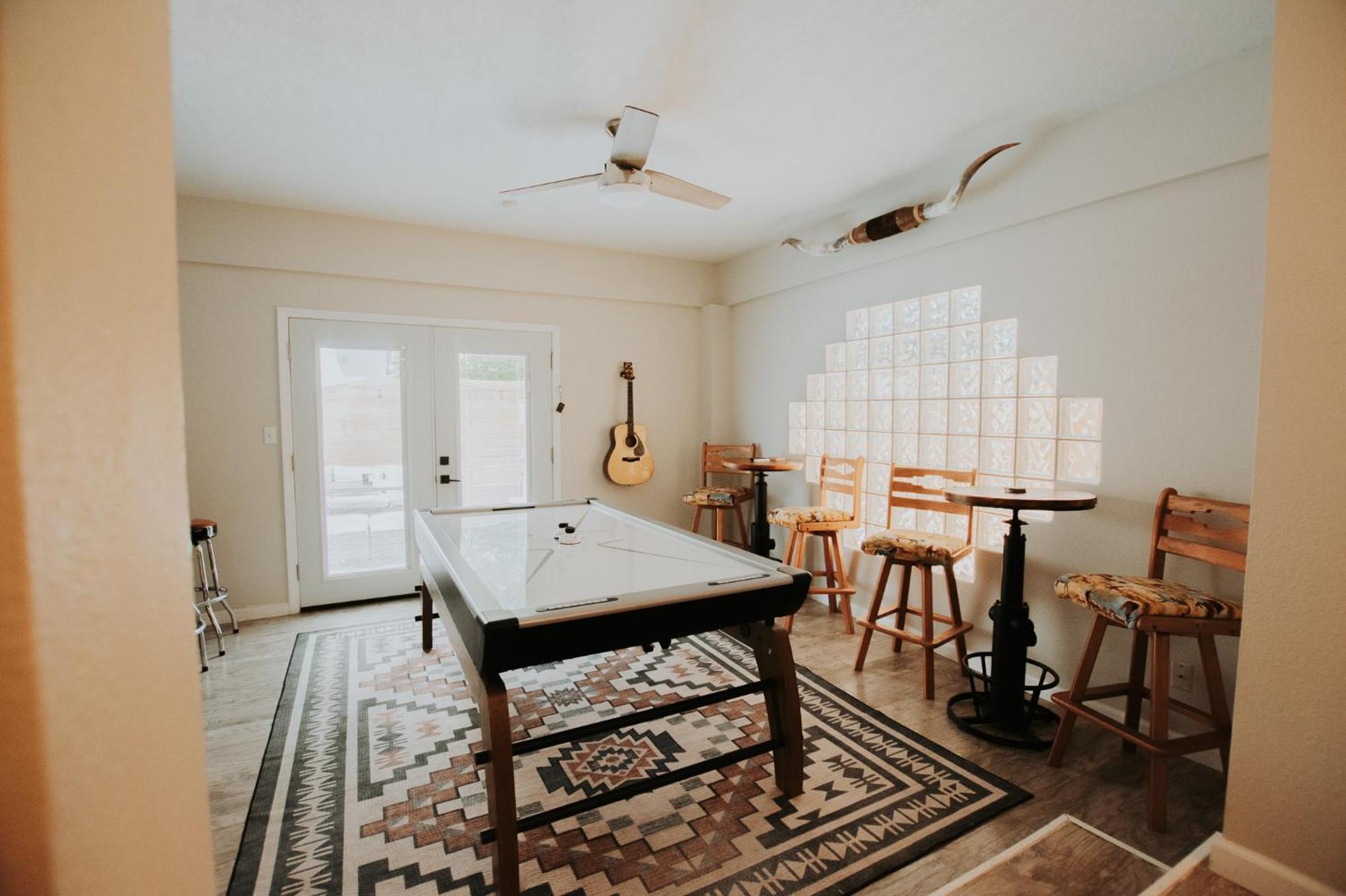 Cowboy Den-Hot Tub-Game Room-Pet Friendly-No Pet Fees! Albuquerque Luaran gambar